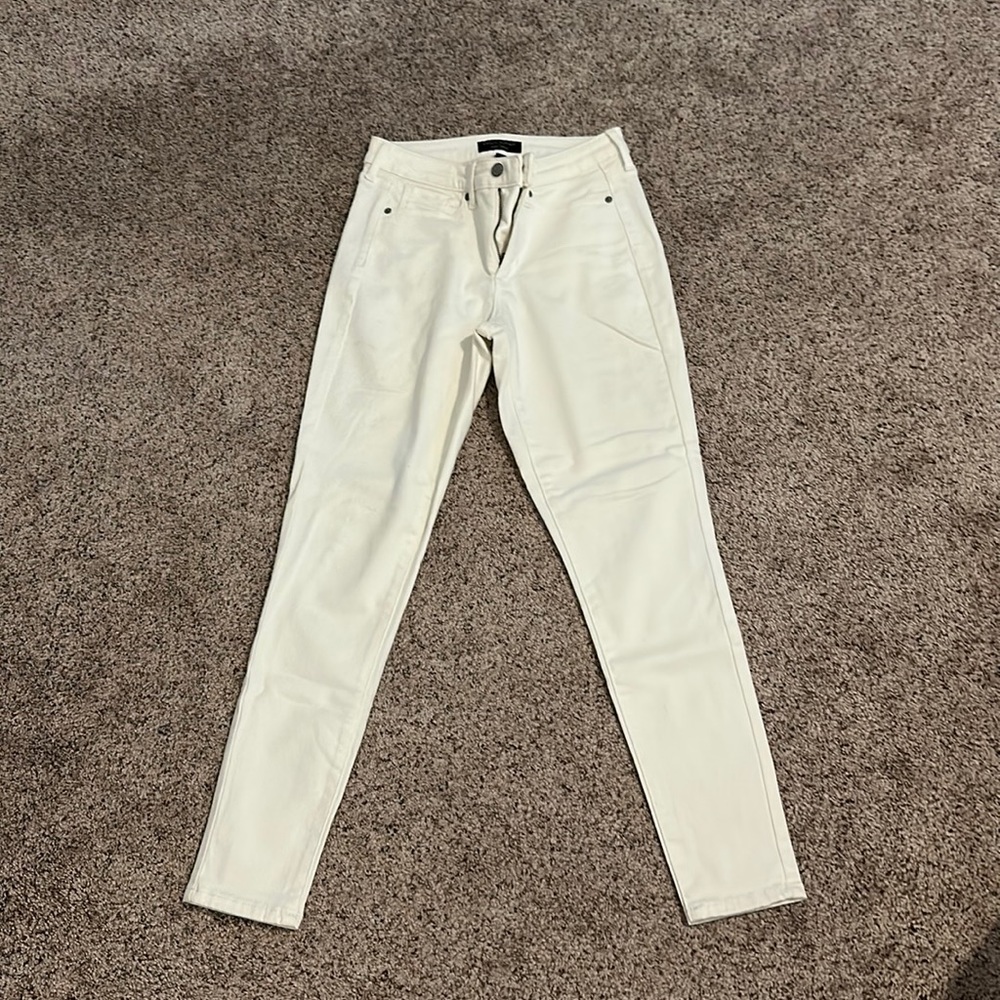 Banana Republic white curvy skinny jeans size 2